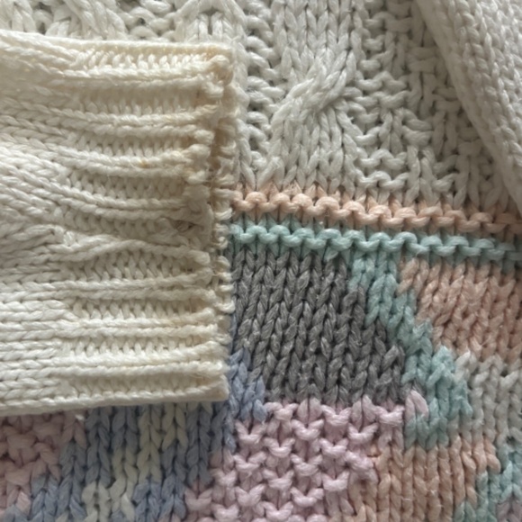 Vintage 90's Hand Knit Chunky Geometric Sweater - Jamie Scott- Medium - Picture 6 of 9